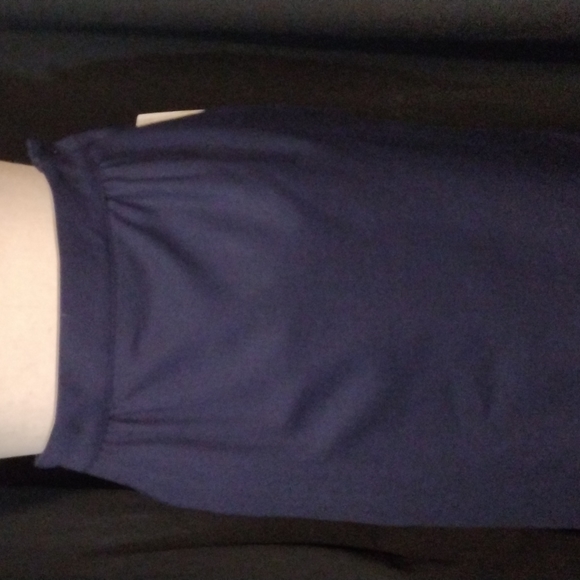 VTG NWT H&W Hawksley & Wight 100% Wool Navy Blue Pencil Skirt 2 Pockets, Size 12 - Picture 2 of 9